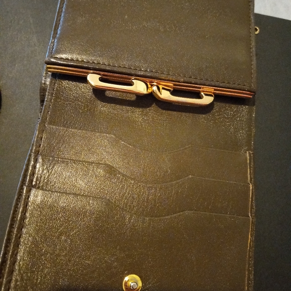 COPY - Fendi Zucca Kisslock wallet - Picture 3 of 12